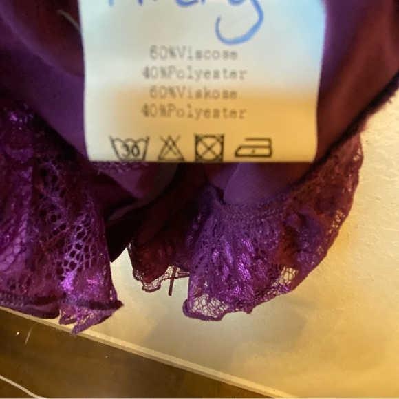 SCARLET DARKNESS Renaissance Goth Short Puff Sleeve Sweetheart Collar Corset Top - Picture 8 of 16